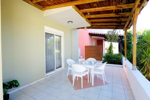 Villa Irilena - 4bdr Beach House