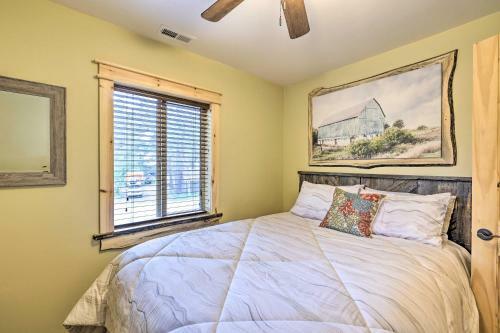 Apartamento Rustic Condo Fireplace, 2 Mi To State Park!