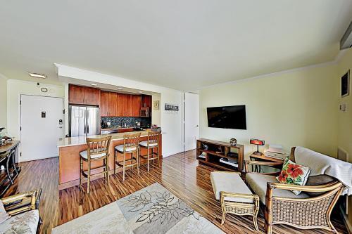 Waikiki 906