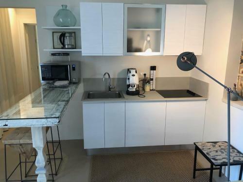 Lodge Master Deluxe Modern Suite With View