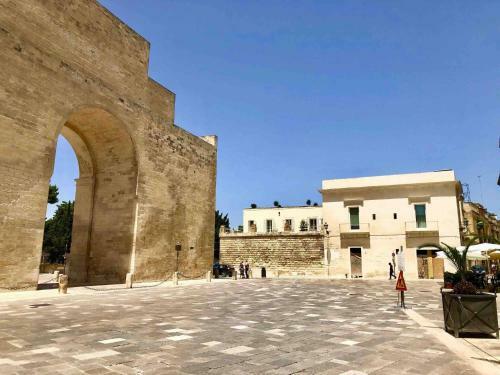 Lu Leccio Suite Apartment With Terrace 8