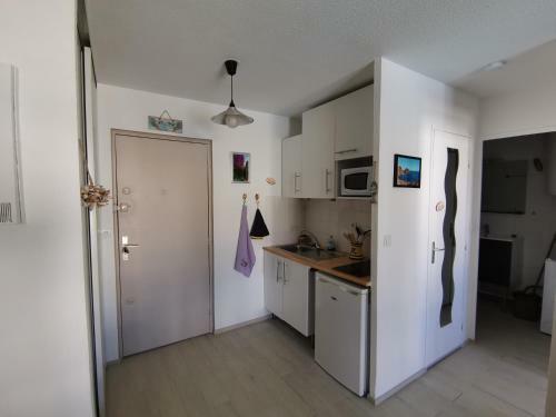Apartamento Etoile D'azur T2, Dans Une R�sidence Avec Piscine.