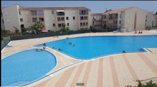 Apartamento Etoile D'azur T2, Dans Une R�sidence Avec Piscine.