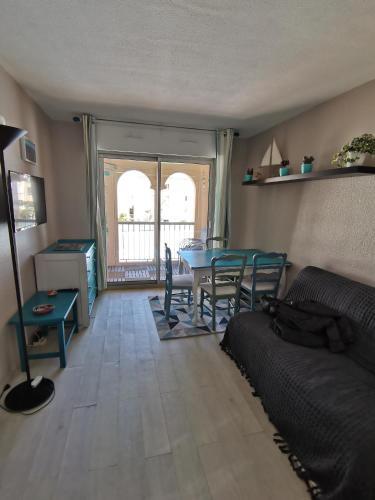 Apartamento Etoile D'azur T2, Dans Une R�sidence Avec Piscine.
