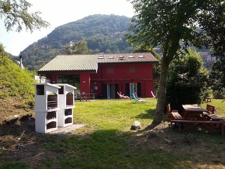 Albergue Ostello Casa Rossa
