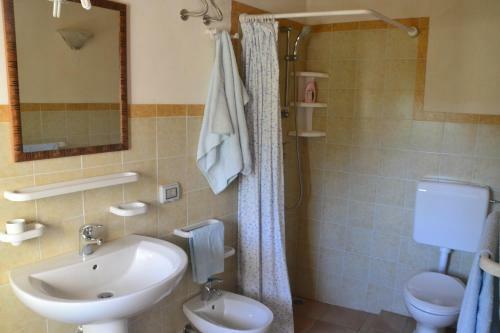 Hostal Ronnavona Guesthouse