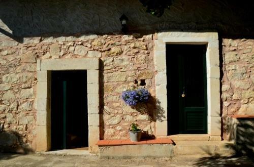 Hostal Ronnavona Guesthouse