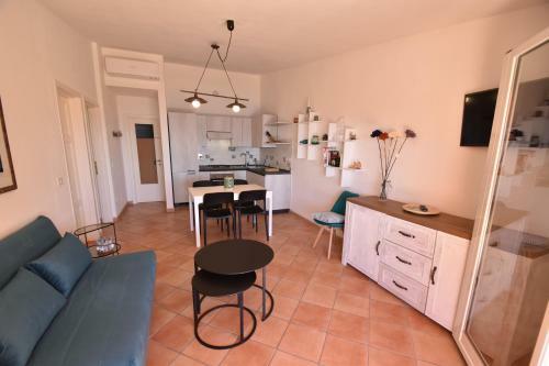 Apartamento Route 25 - Vista Mare - Cavoli