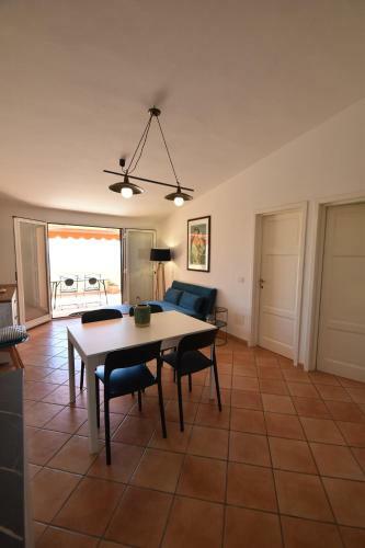 Apartamento Route 25 - Vista Mare - Cavoli