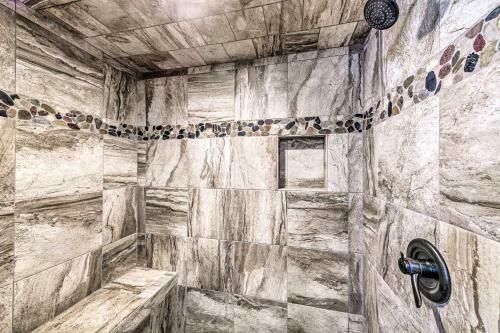 Modern Mtn Retreat, Walk To Lake And Trails!