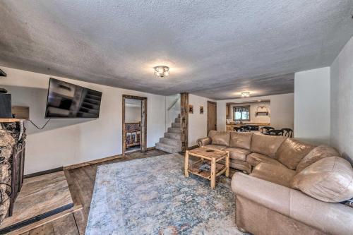 Evolve Ruidoso Mtn Hideout With Hot Tub And Deck!