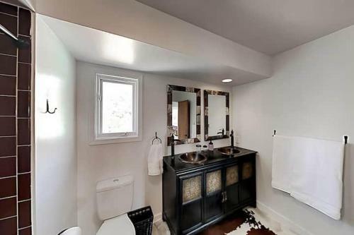 501 Rio Grande Ave F2