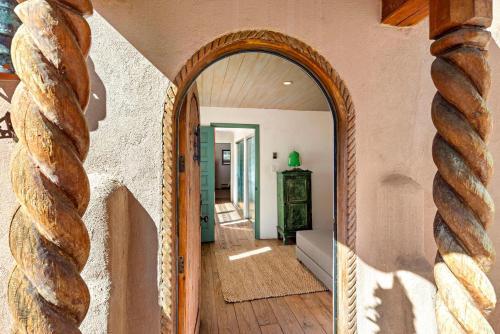 384 Calle Loma Norte