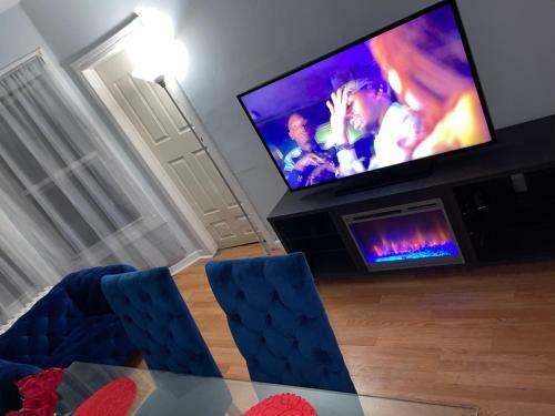 Modern Luxury Bedroom Free Parking Nyc