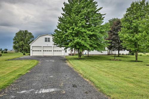 Seneca Falls Retreat - Near Cayuga Wine Trail