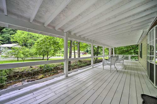 Tranquil Creekfront Bryson City Home With Grill