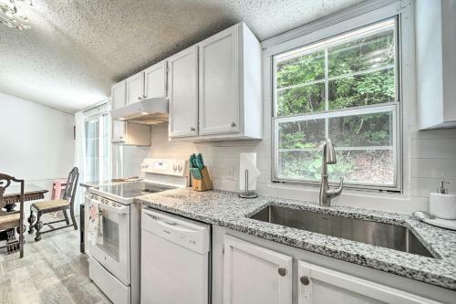 Tranquil Creekfront Bryson City Home With Grill