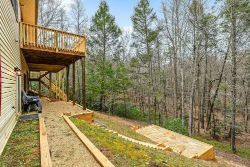 Creekside Cottage