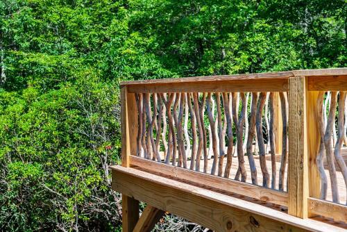 Laurel Ridge Cabin...experience Nature In 90 Acres!