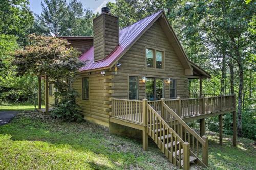 Lush Marble Cabin With Deck, Fire Pit And Grill!