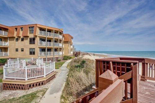 Apartamento 2br 1ba Beachfront Condo Pool Views Sleeps 4