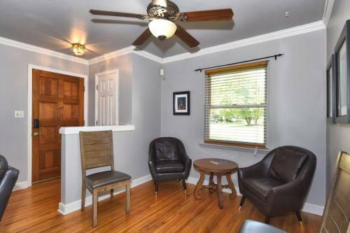 New-3 Bedroom-large Kitchen-family- Friendly