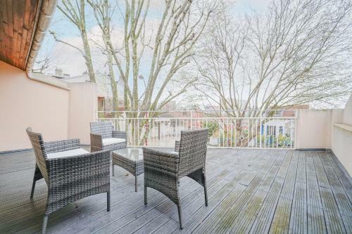 Beautiful House 10 Min Walk From Paris