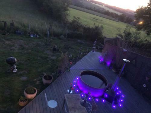 Villa Cottage With Hot Tube & Private Sauna With Panoramic View