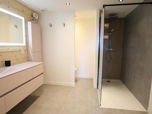 Chalet Les Gets, 5 Pi�ces, 10 Personnes - Fr-1-623-312