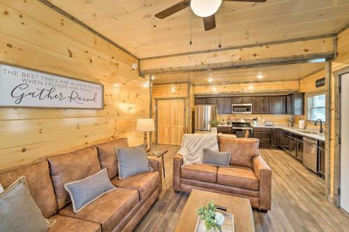 Sevierville Home With Deck - Hike, Dine, Relax!