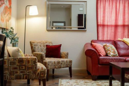 Cozy Home Near Stockyards Fort Worth