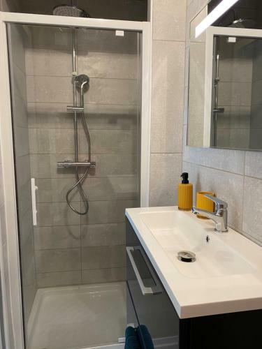Apartamento A Mouleydier Chez Romane