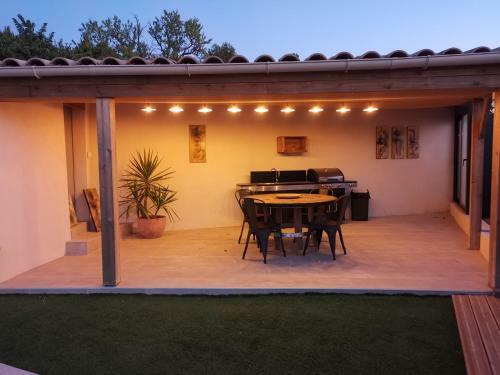 Bed & Breakfast Maison L'inattendu Avec Spa & Piscine Privatifs