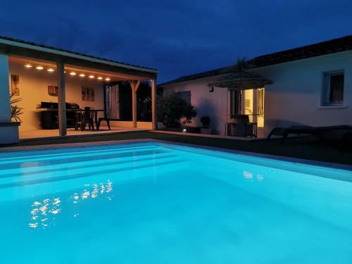 Bed & Breakfast Maison L'inattendu Avec Spa & Piscine Privatifs