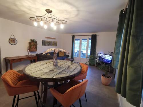 Bed & Breakfast Maison L'inattendu Avec Spa & Piscine Privatifs