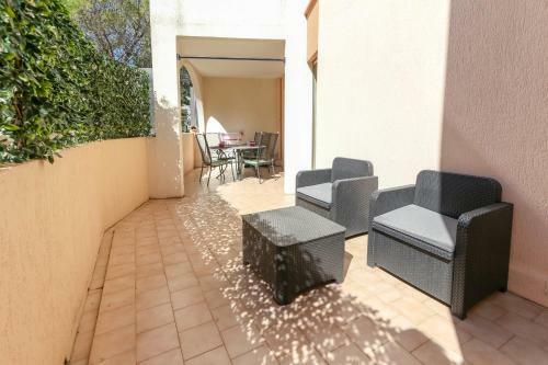 Apartamento AC Appartment With Terrace Parking And Pool- Benakey