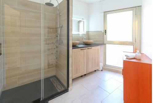Apartamento AC Appartment With Terrace Parking And Pool- Benakey