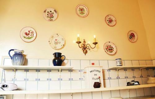 Beautiful Home In Mouterre-silly With Wifi And 3 Bedrooms
