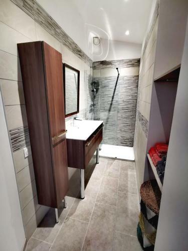 Maison De Village Proche Commodit�s