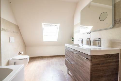L'outisider- Grande Maison - Jardin - Foret