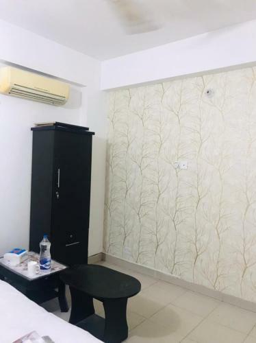 Luxury Apartment Single Room Rent Dhaka