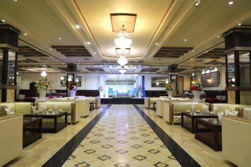 Rachna Hotel