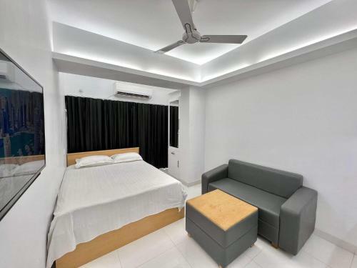 Studio Apartment,belaneel