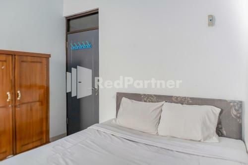 Hotel Zleepy Wisma Khazri Near Ipb Redpartner