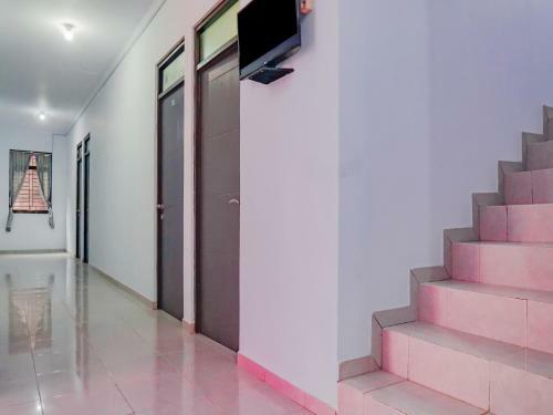 Hotel Zleepy Wisma Khazri Near Ipb Redpartner