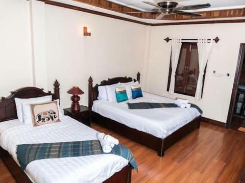 Hostal Y Not Lao Villa