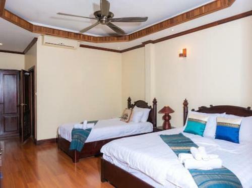 Hostal Y Not Lao Villa