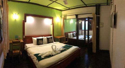 Hostal Y Not Lao Villa