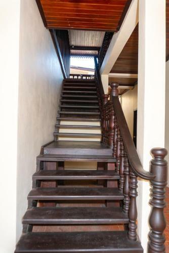 Hostal Y Not Lao Villa