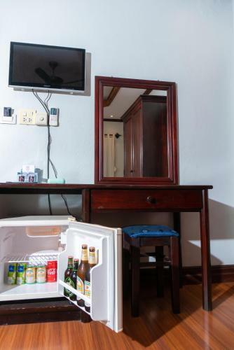 Hostal Y Not Lao Villa
